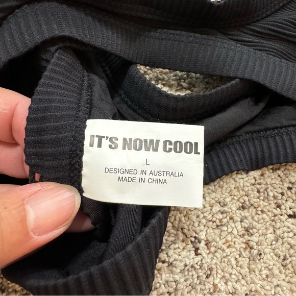 It’s Now Cool 90s Frame Crop Bikini Top—L - Picture 4 of 7